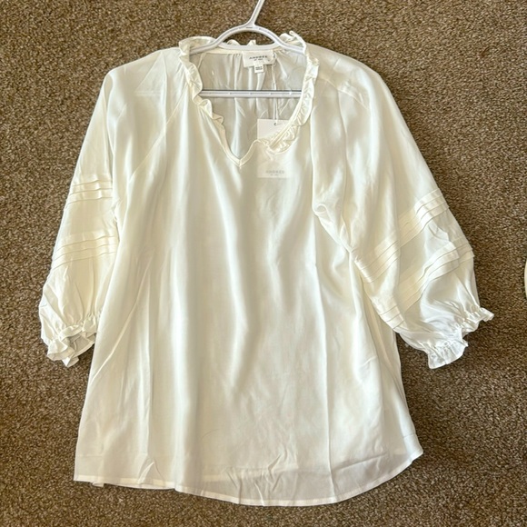 NWT Andree By Unit Top, size M - Picture 1 of 3